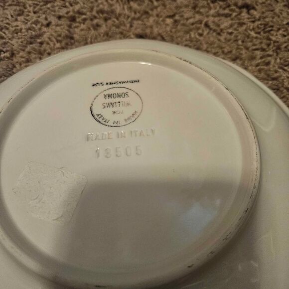 Williams Sonoma Majolica Asparagus 9" Plate Made in Italy - Picture 3 of 5